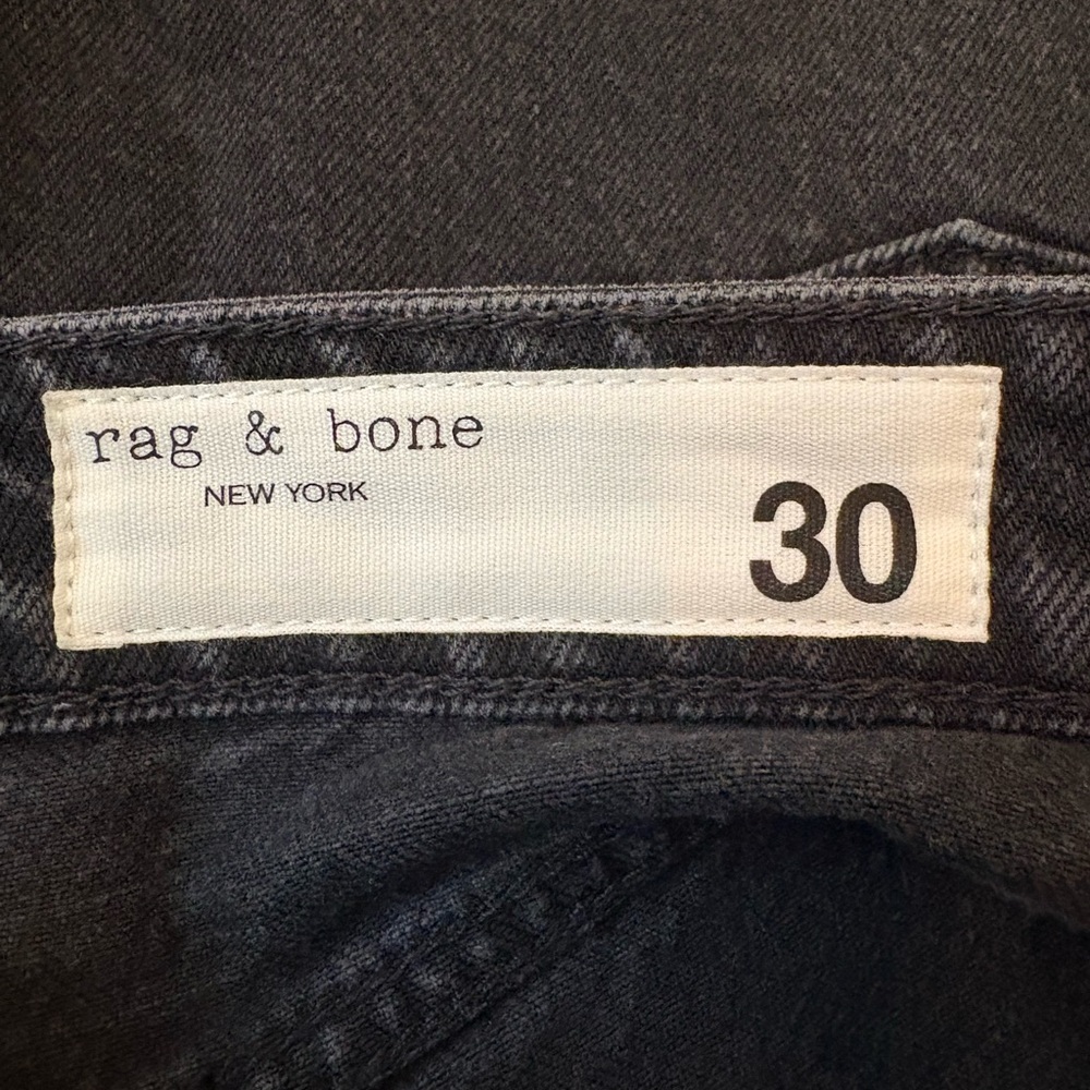 Rag & Bone Rosa Mid-Rise Short - Picture 6 of 9